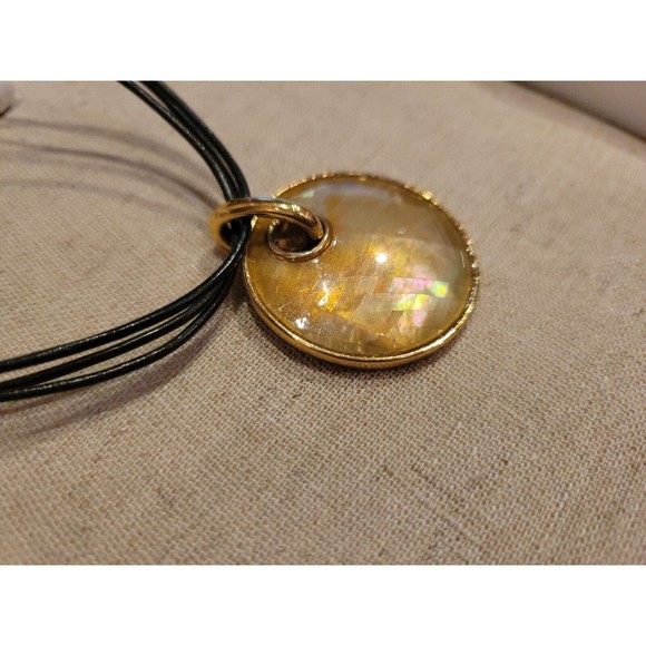 Lia Sophia Mother of Pearl MOP Golden Iridescent Disk Pendant Necklace - Picture 2 of 6